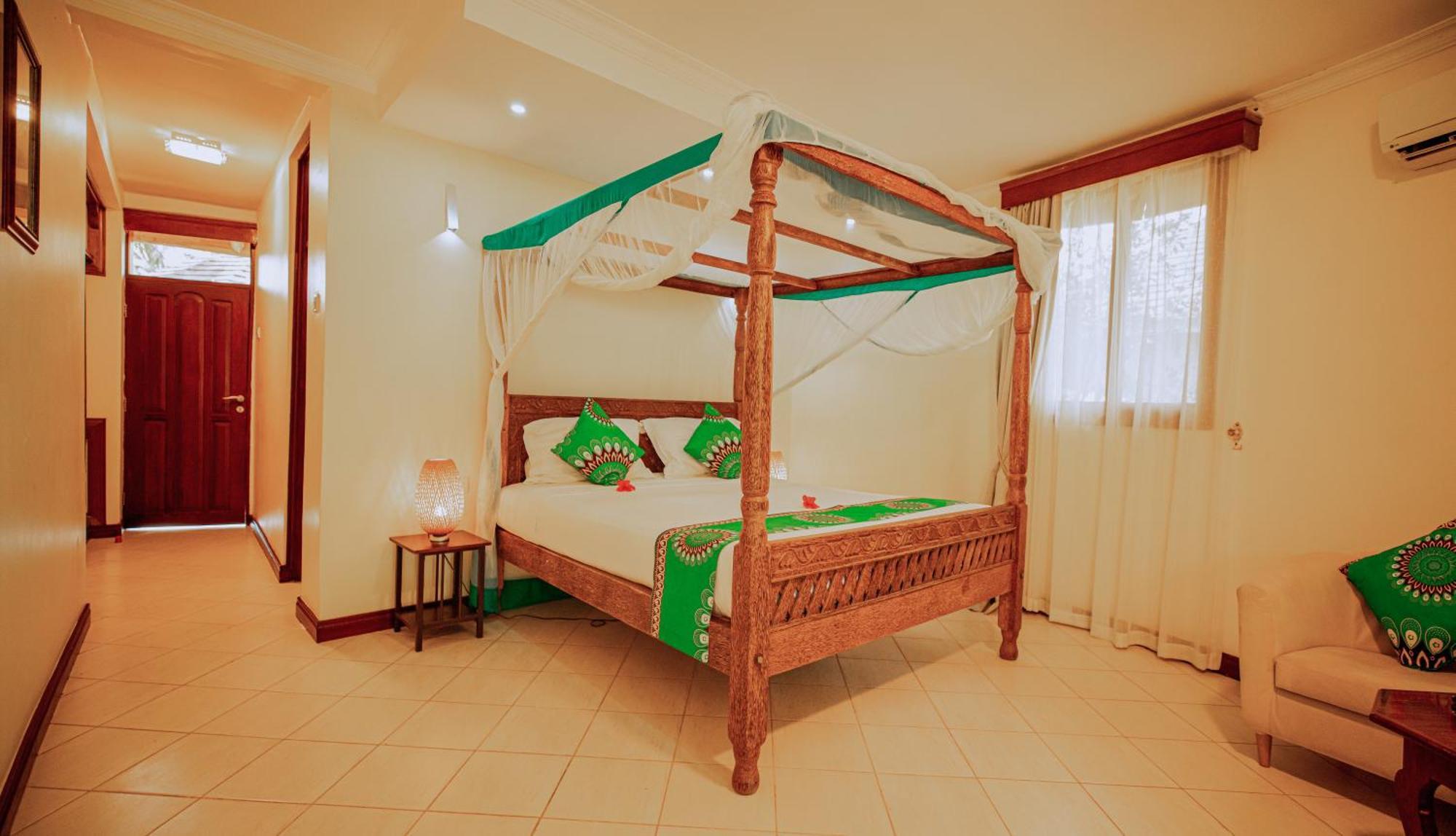 Sansi Kae Beach Resort Michamvi 외부 사진