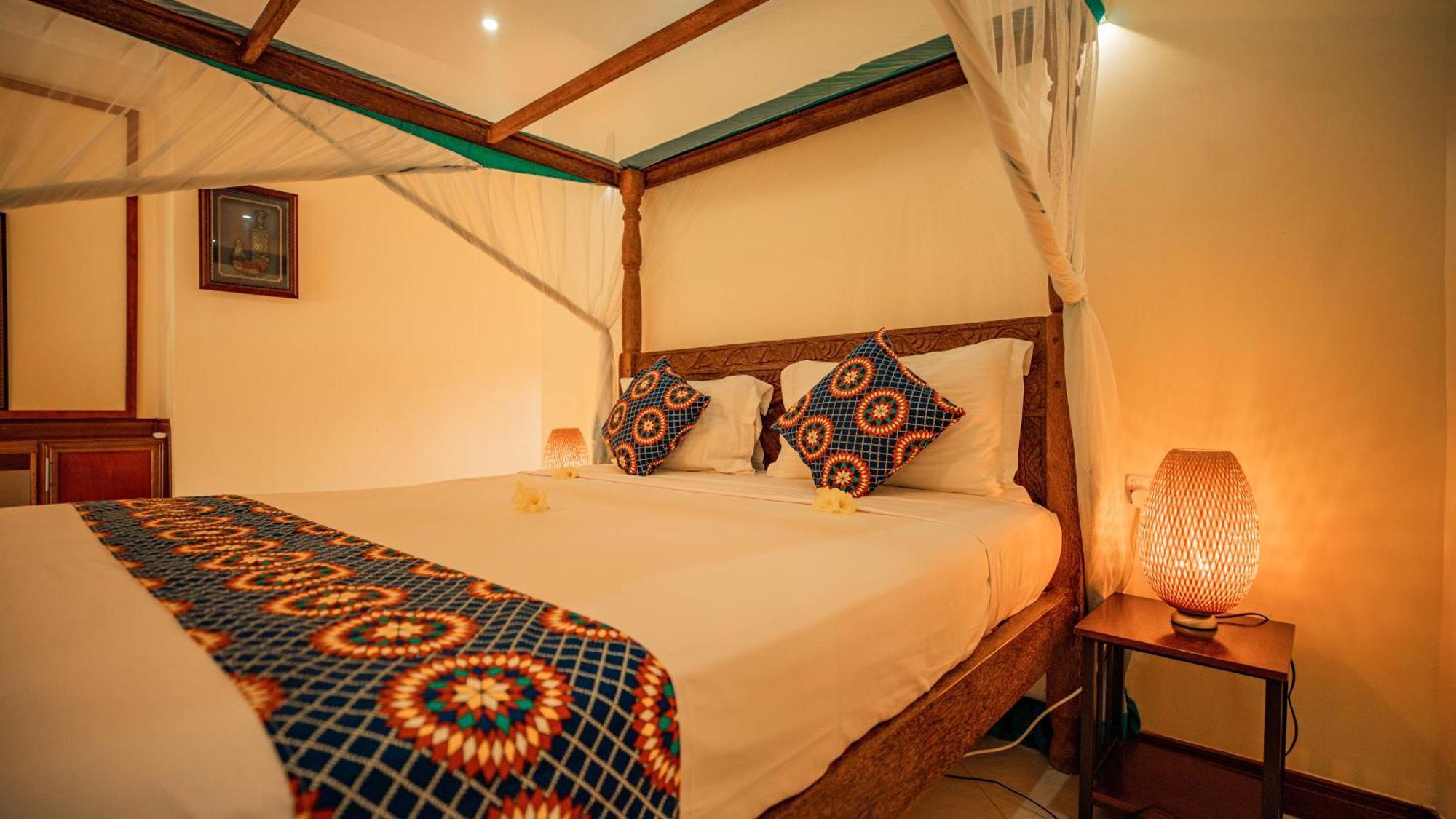 Sansi Kae Beach Resort Michamvi 외부 사진