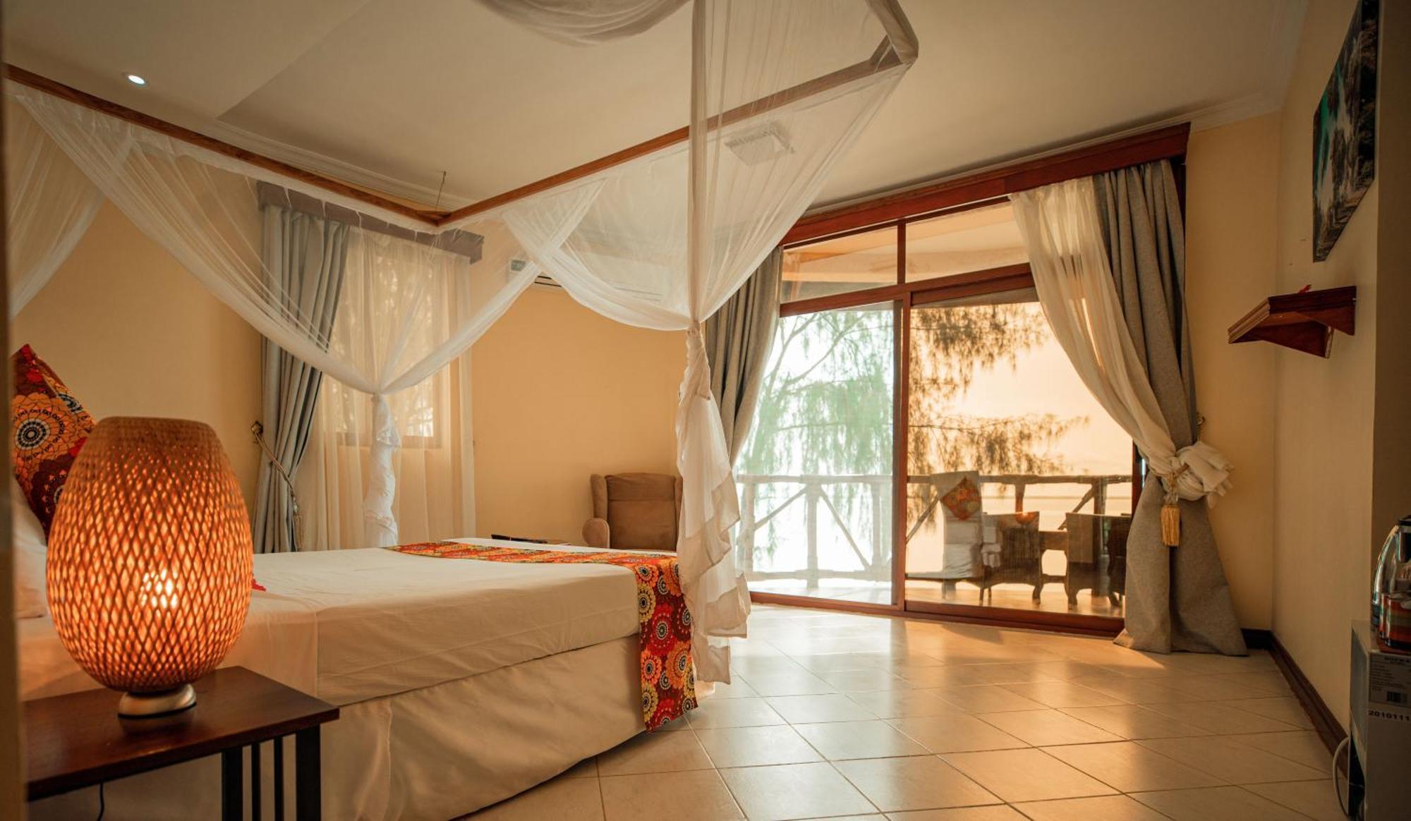 Sansi Kae Beach Resort Michamvi 외부 사진