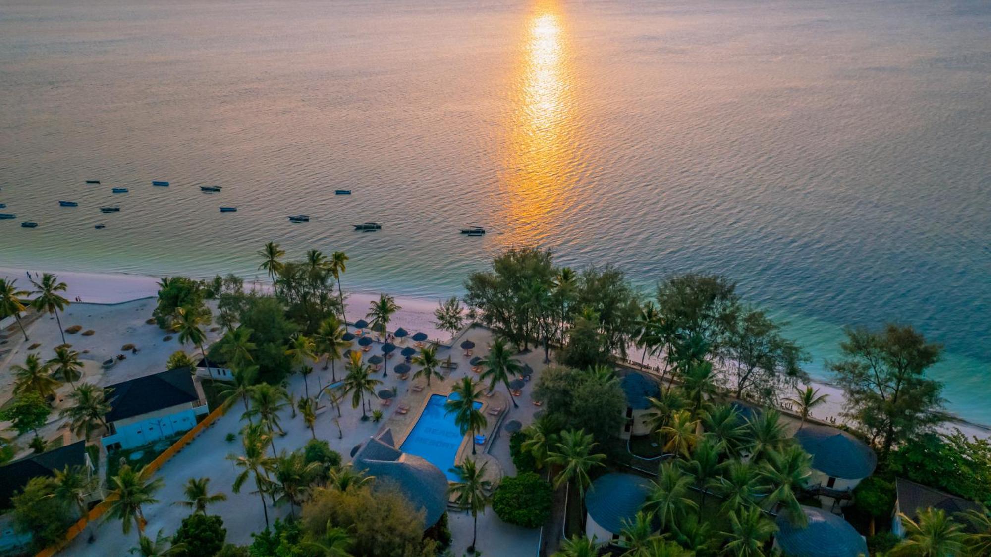 Sansi Kae Beach Resort Michamvi 외부 사진