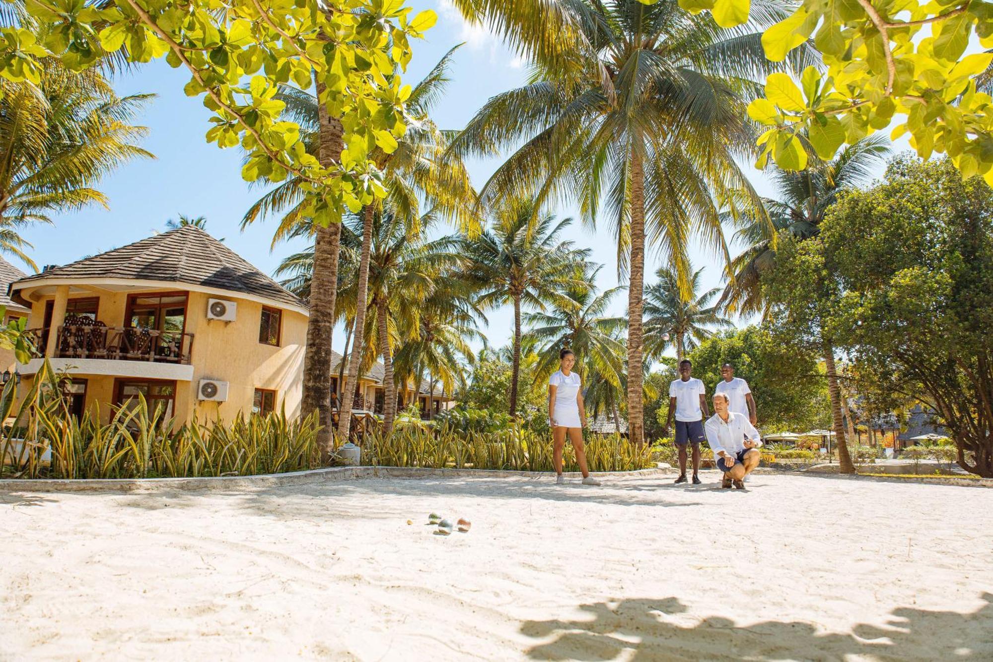 Sansi Kae Beach Resort Michamvi 외부 사진